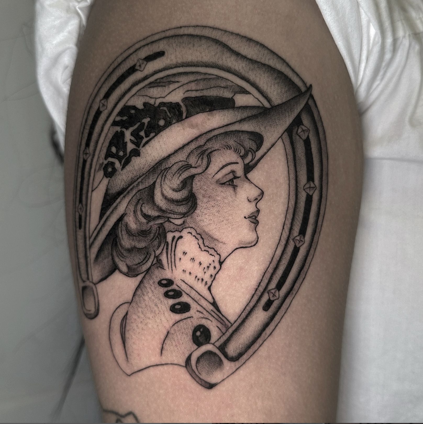 Amelia Rose — tattoo artist