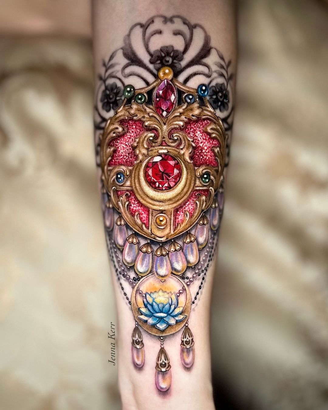 Jenna Kerr — tattoo artist