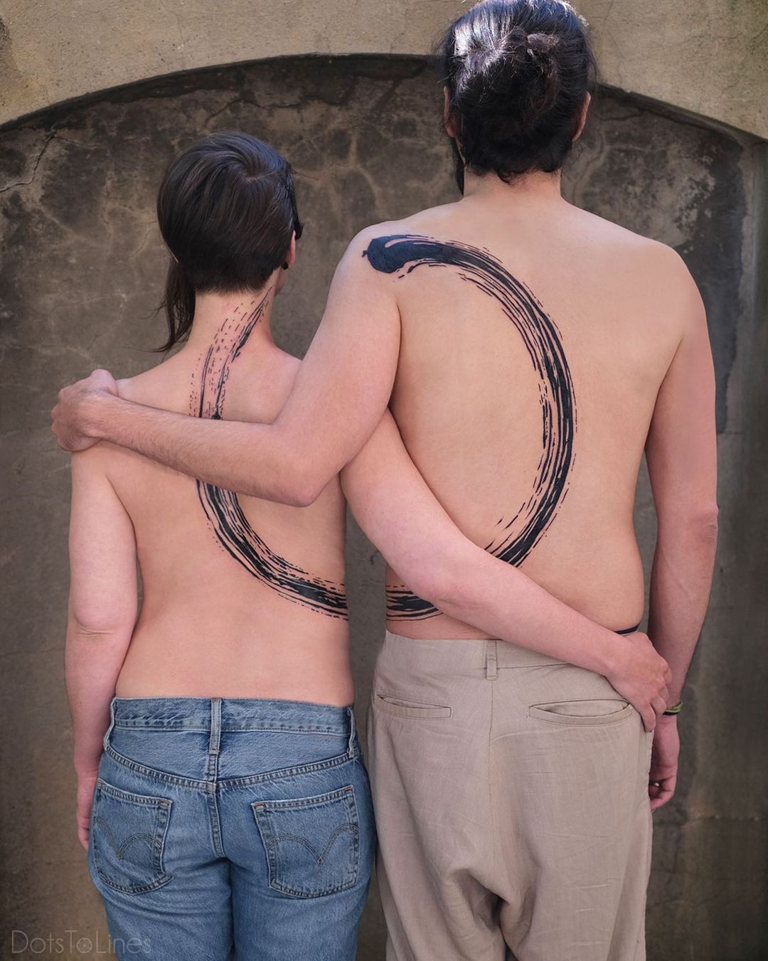 DotsToLines — tattoo artist