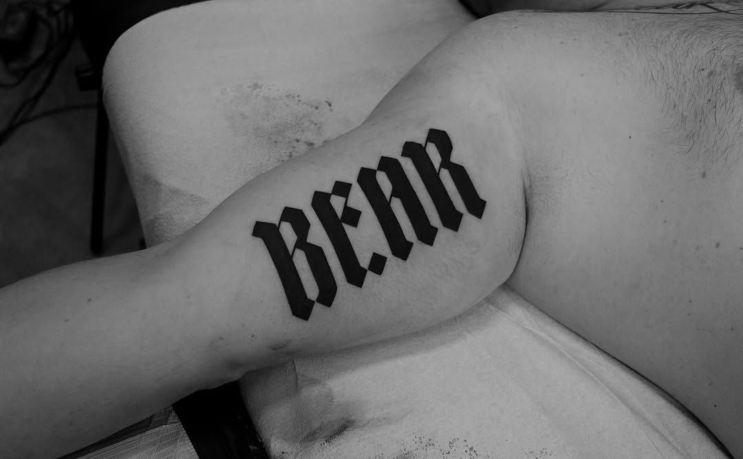 Hector Daniels — tattoo artist