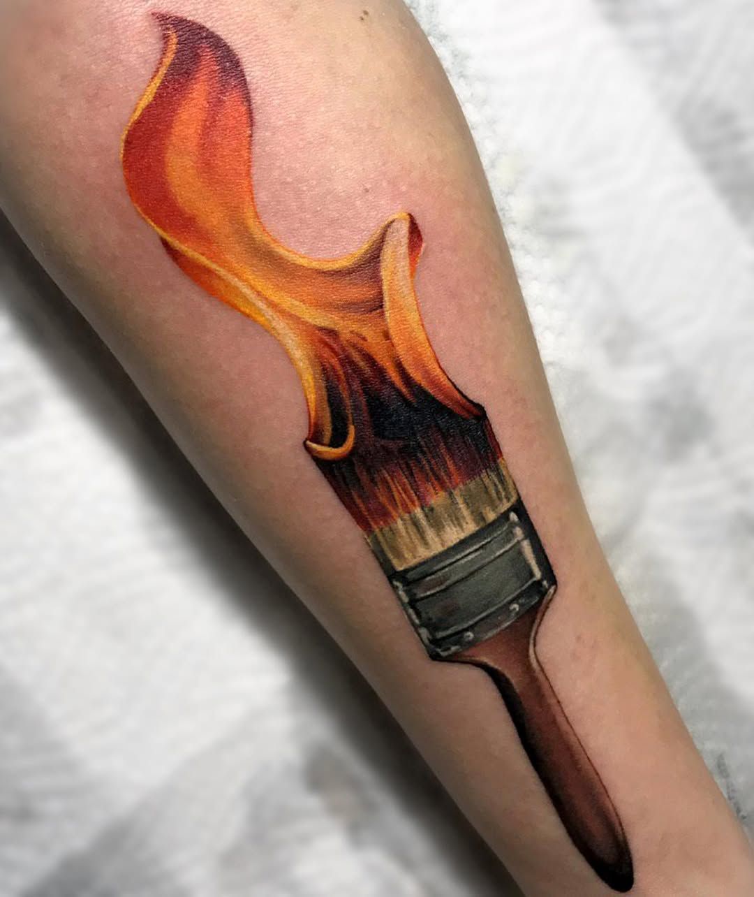 Yana Sulina — tattoo artist