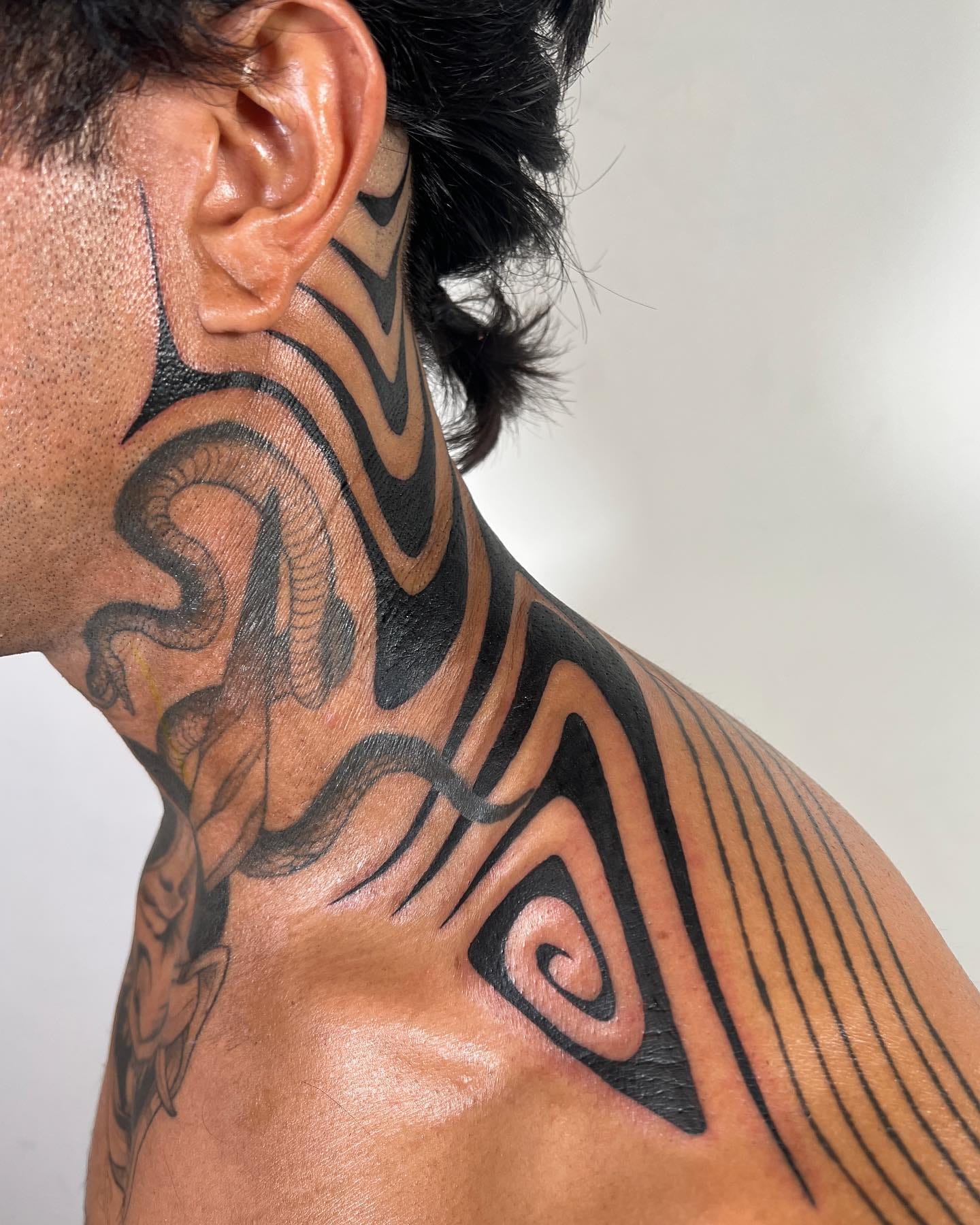 Kat Noir — tattoo artist