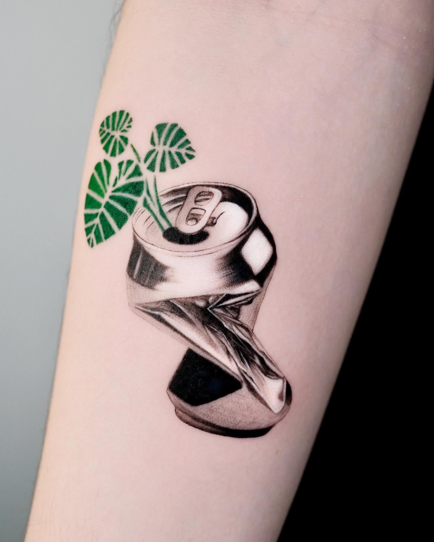 Ari Tattoo — tattoo artist