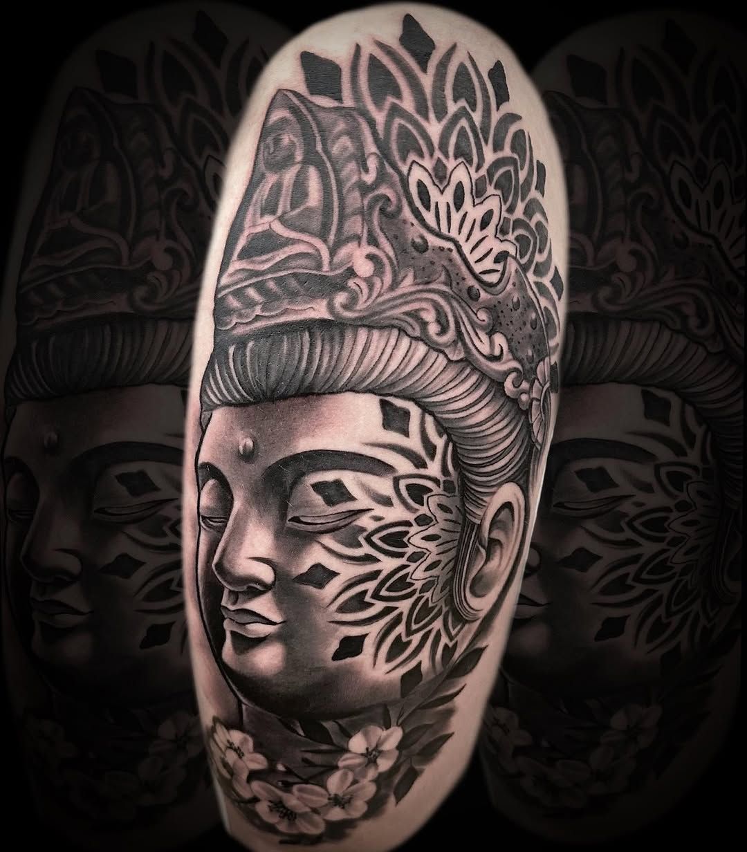 Caroline Finn Williams — tattoo artist