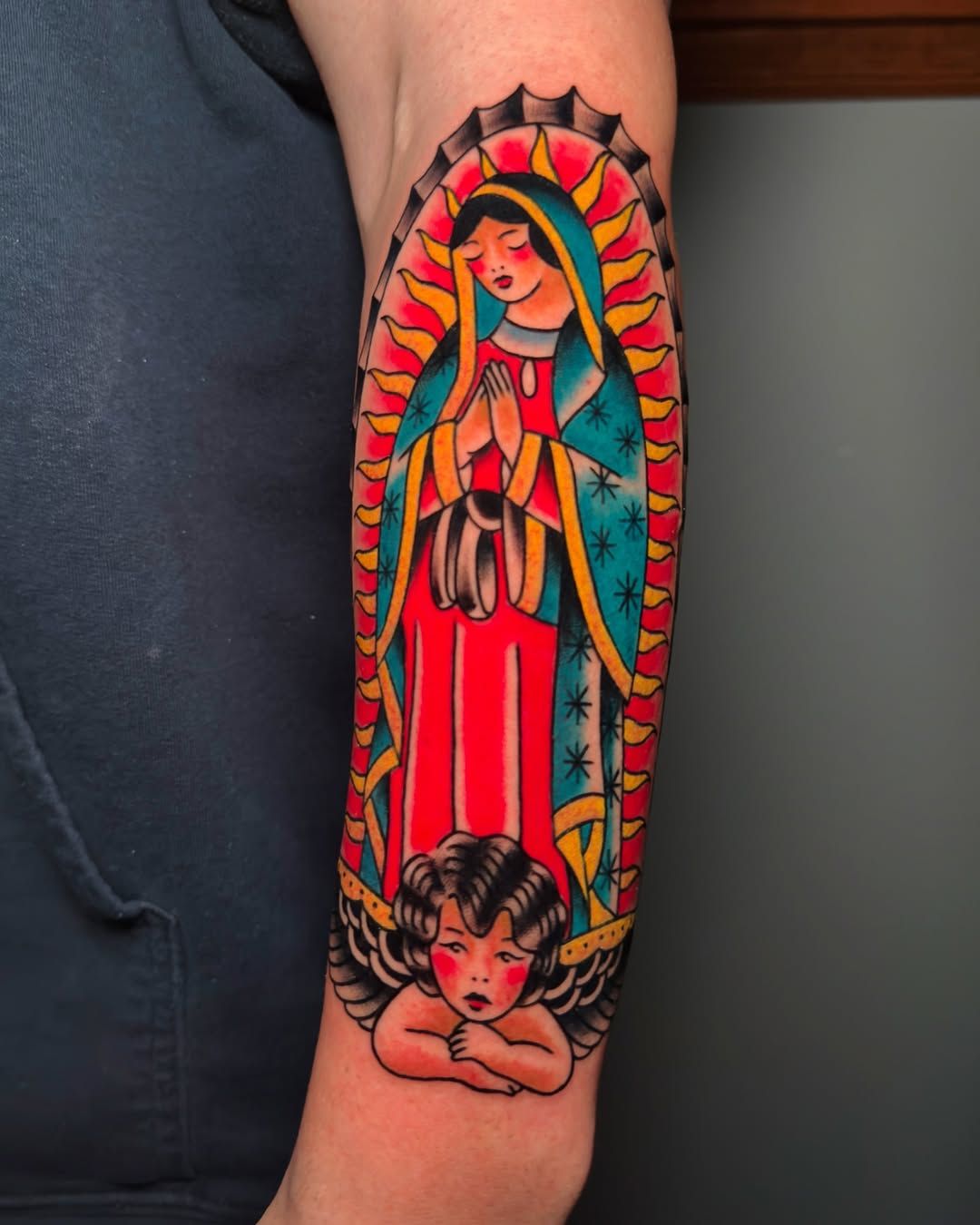 Isabel McCarthy — tattoo artist