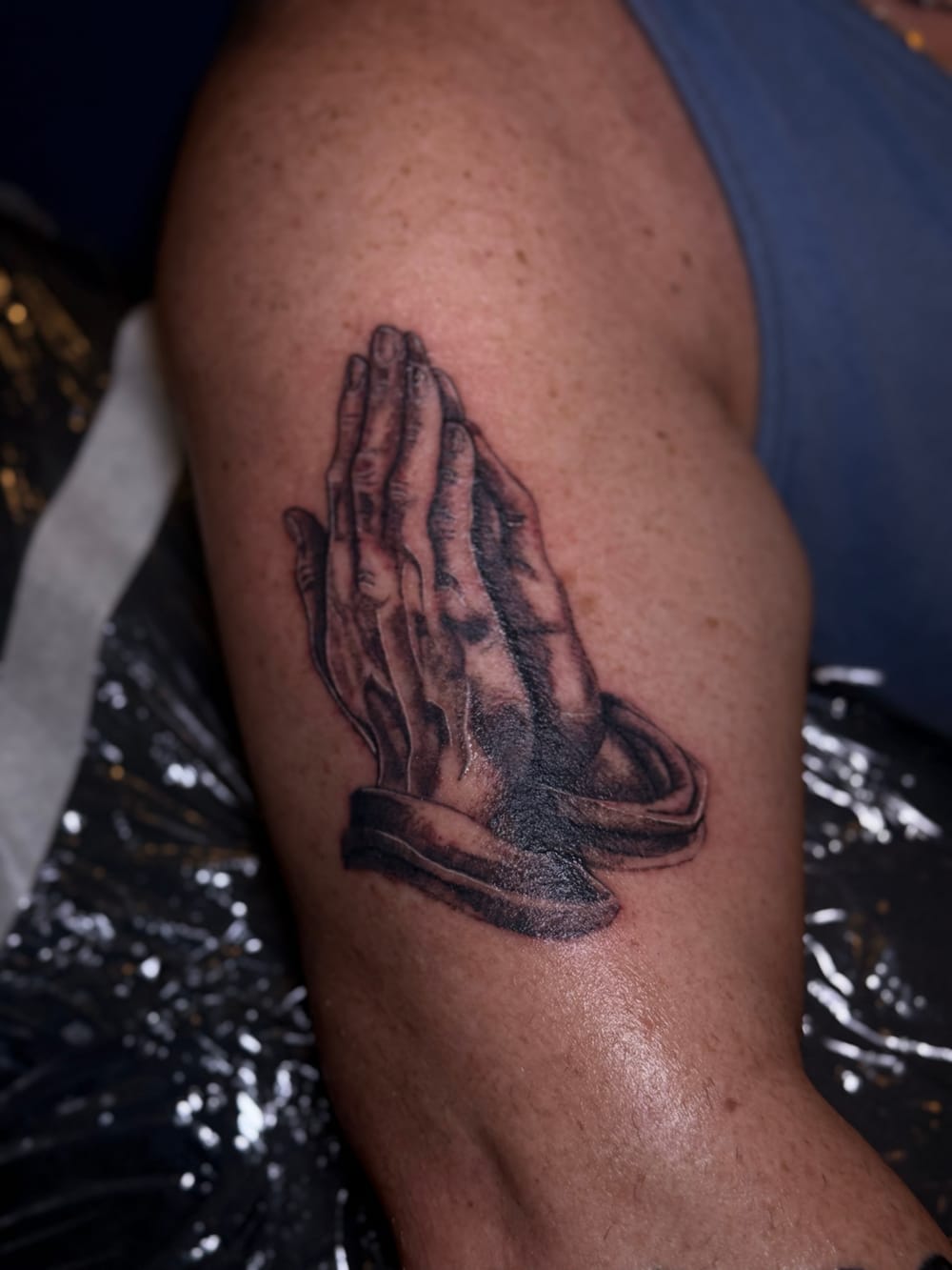 Staxx Fernando — tattoo artist