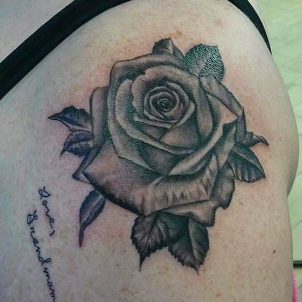Horacio Morales — tattoo artist