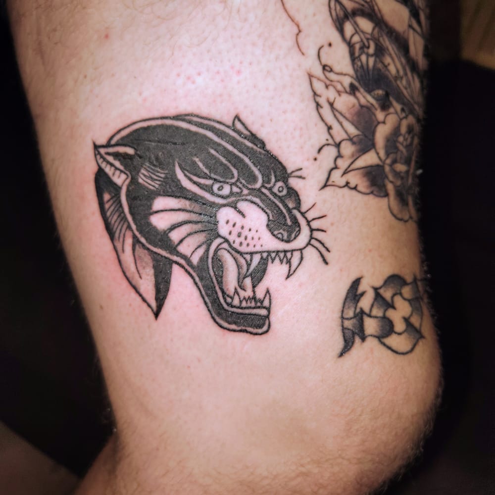 Alex Casey — tattoo artist