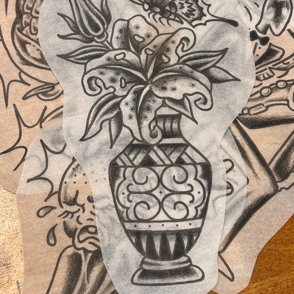 Lilly tat