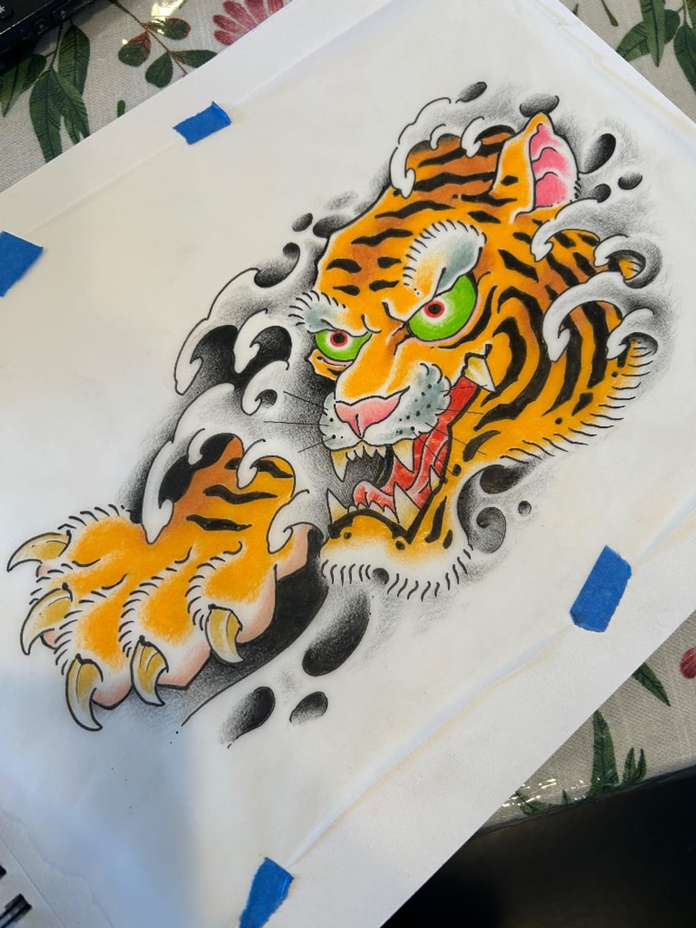 Tiger with finger waves 