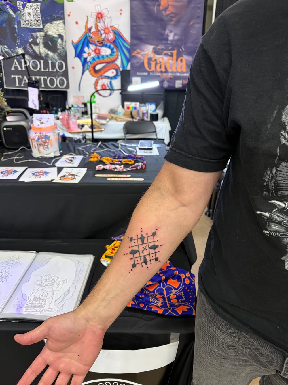 GA DA — tattoo artist