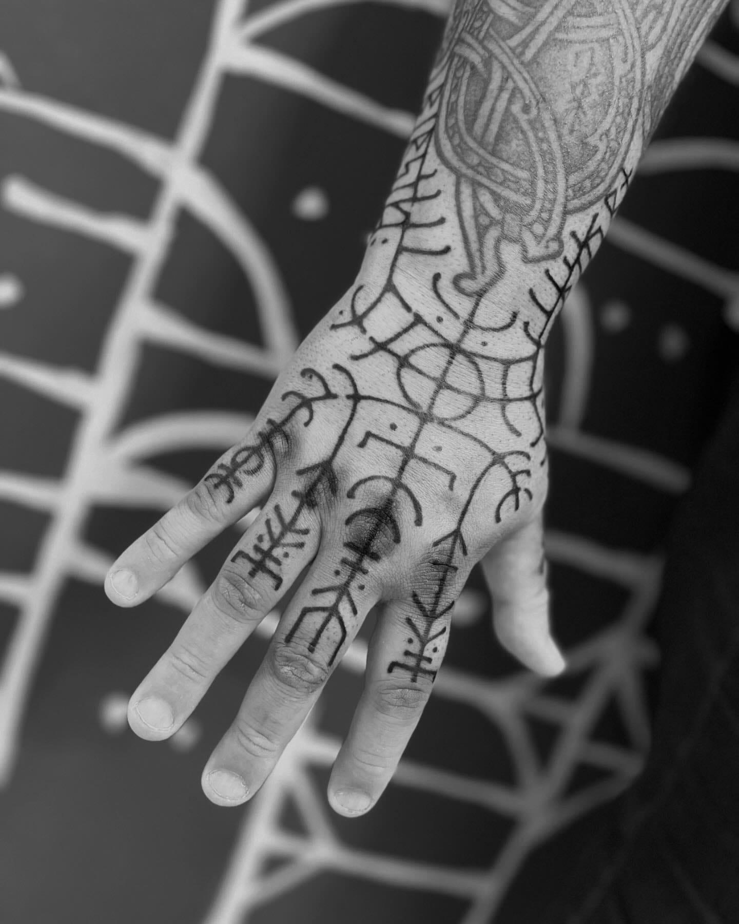 artist-profile