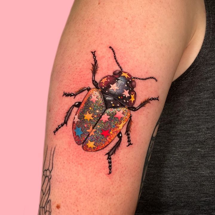 Pamela Carvalho — tattoo artist