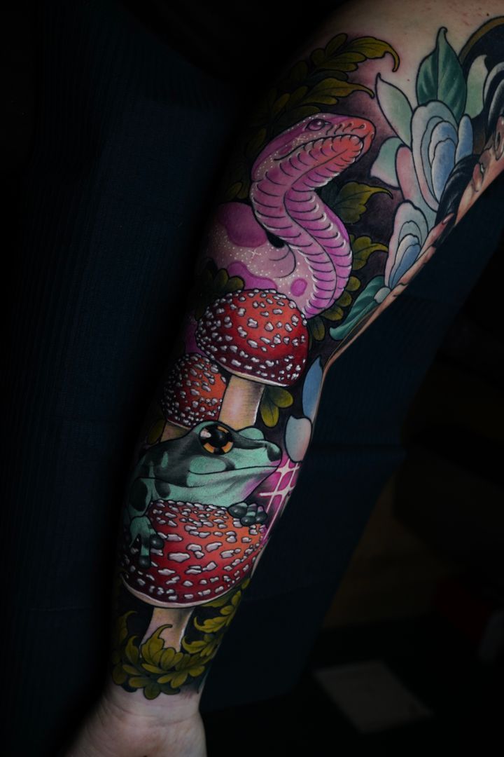 Nikie Nouveau — tattoo artist