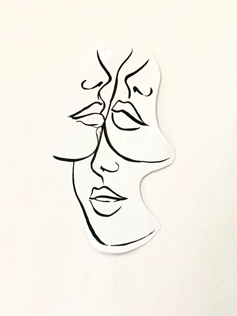 3 Faces