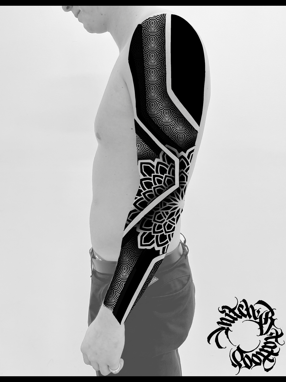Sleeve 
