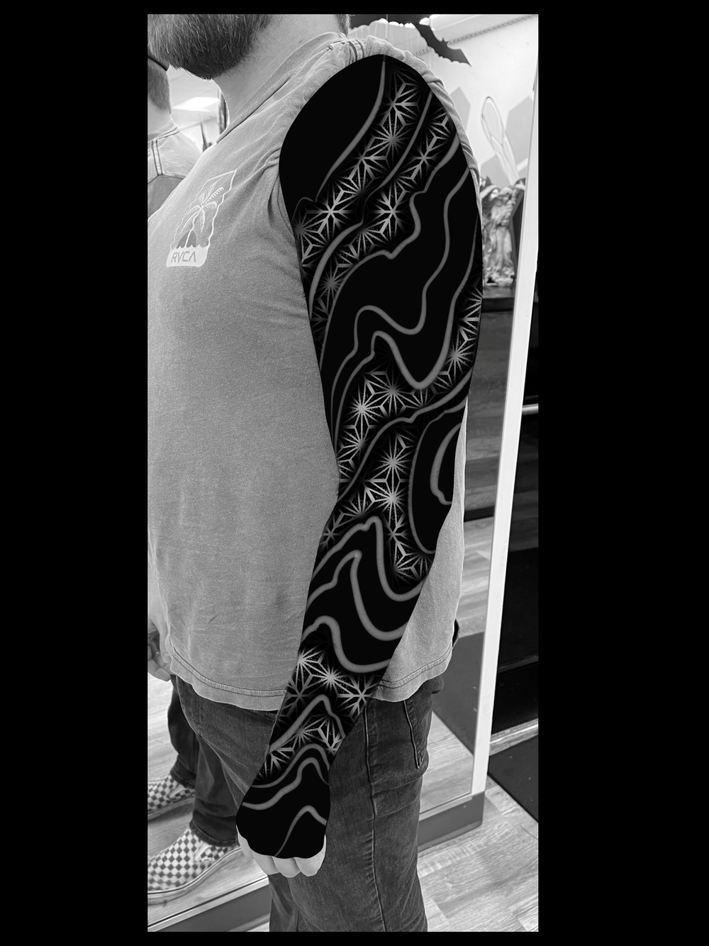 Sleeve
