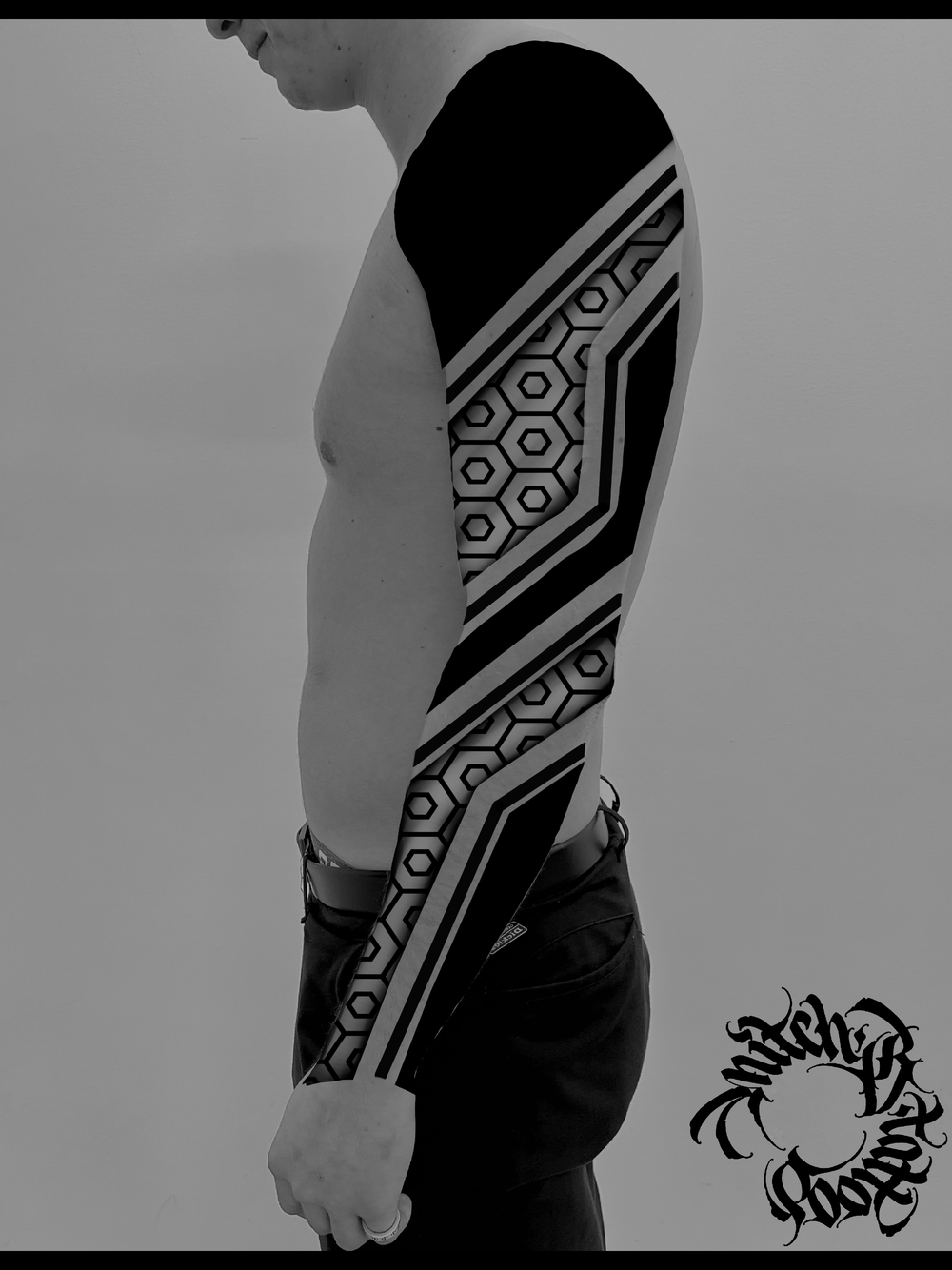 Sleeve 