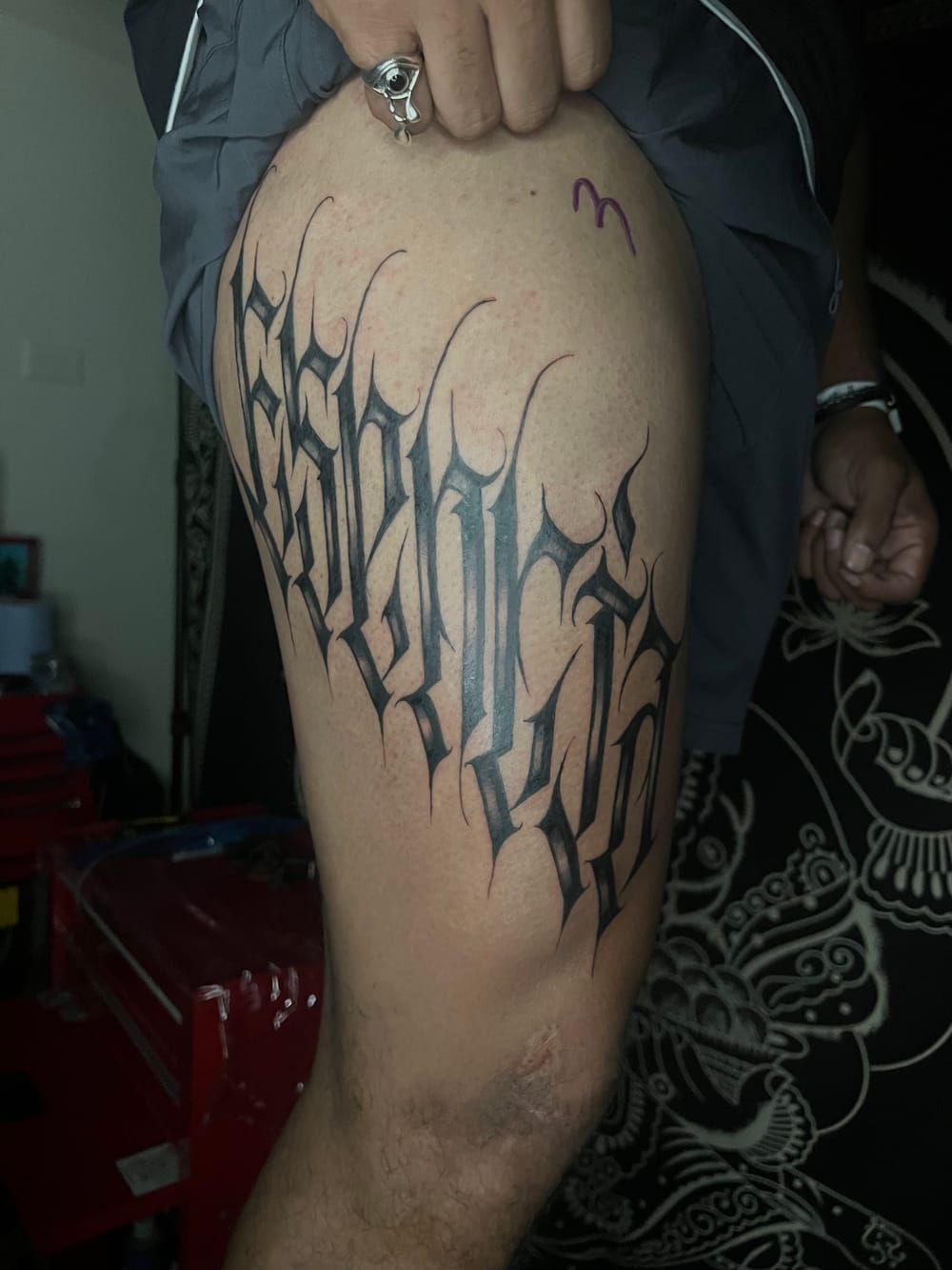 Alexndr X — tattoo artist