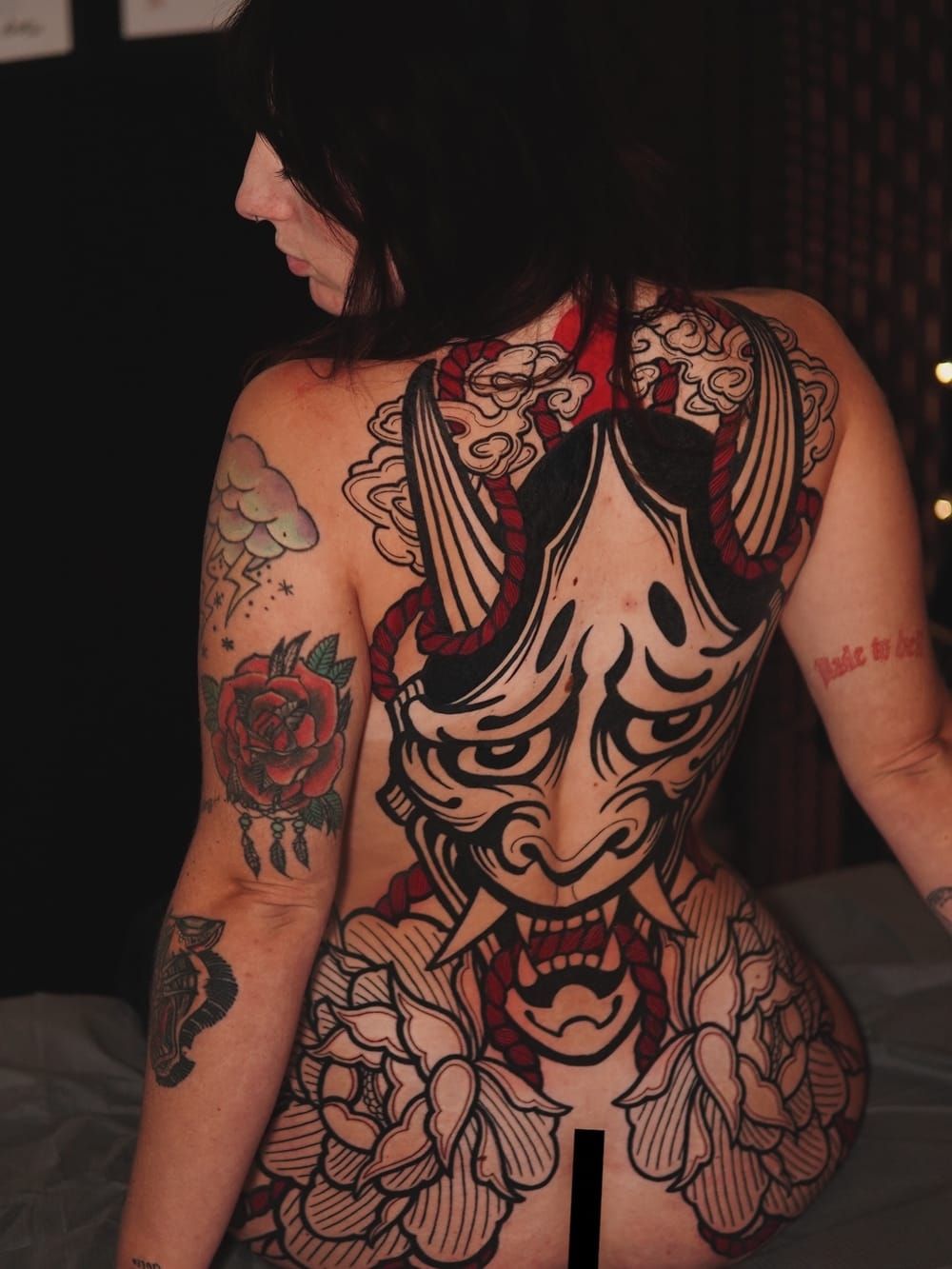 Kit — tattoo artist
